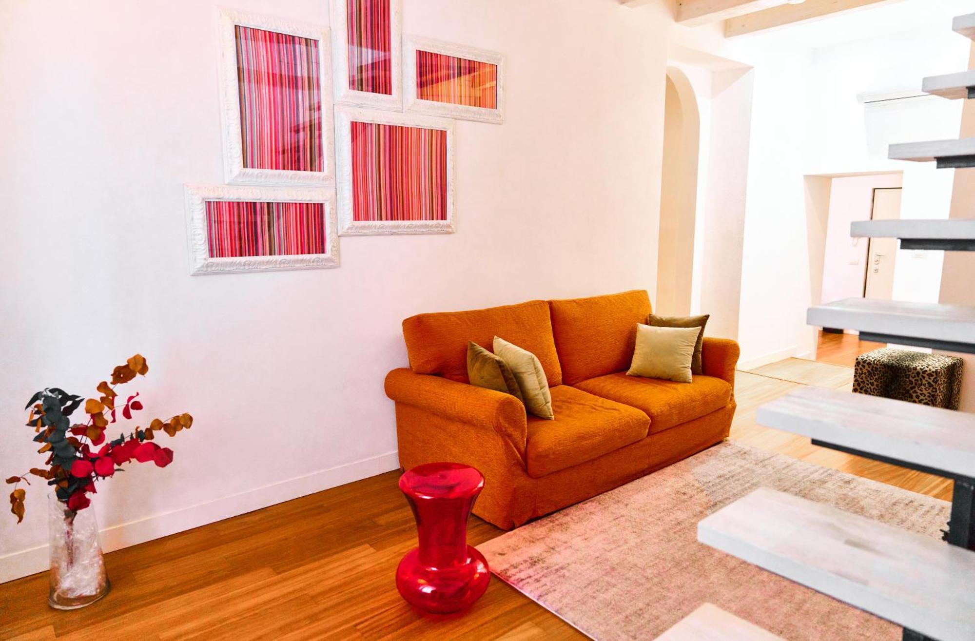 Riverside Loft Navigli - Spacious Two-Bedroom Apartment Milão Exterior foto